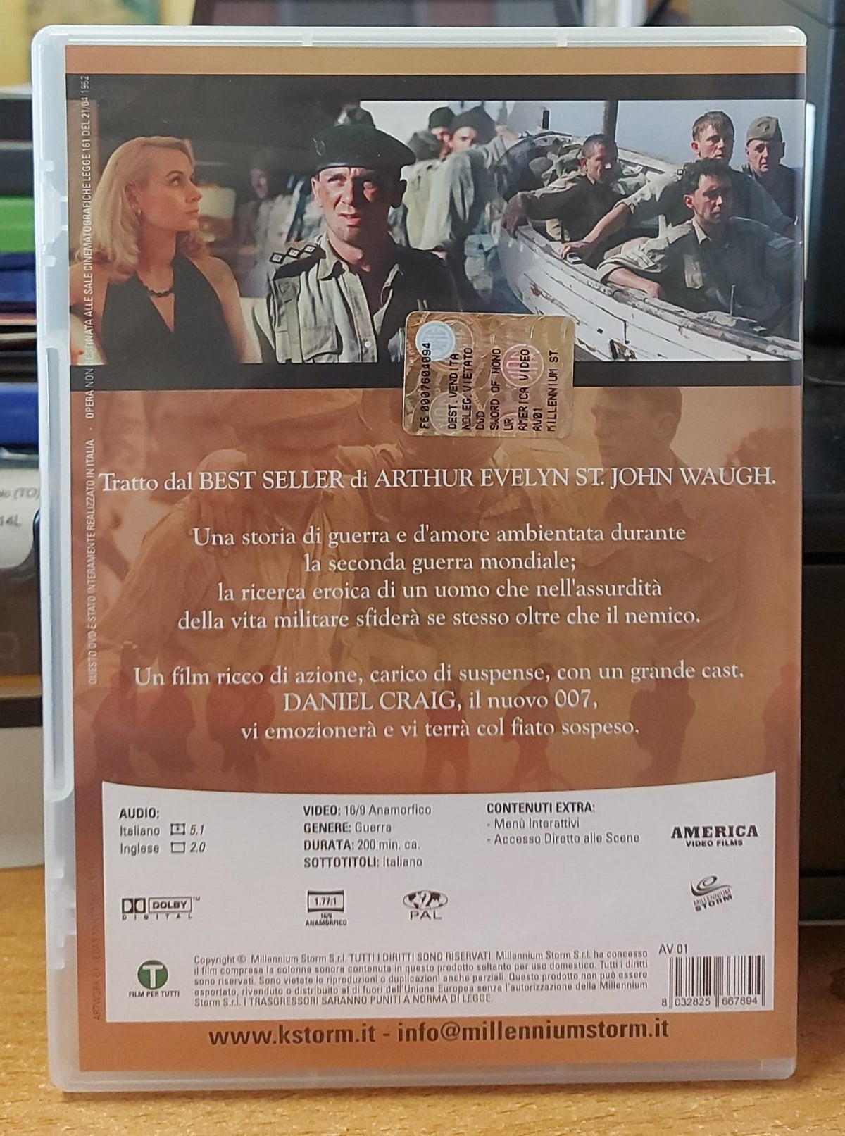 Sword of Honour DVD - copertina retro