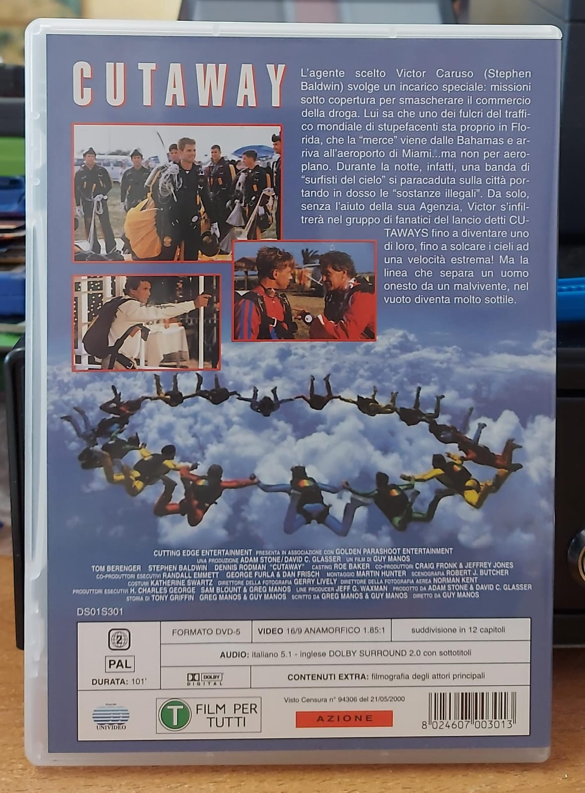 Cutaway DVD retro