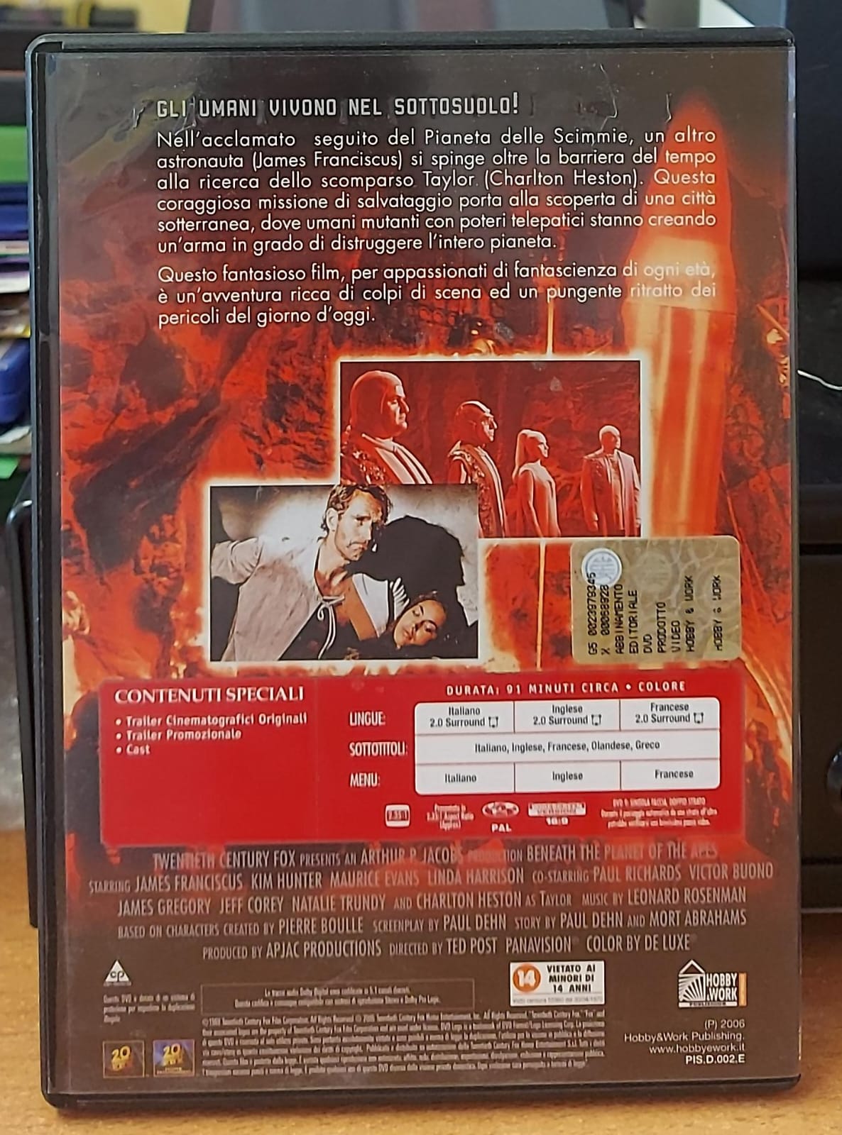 Retro della confezione del DVD L'altra faccia del pianeta delle scimmie