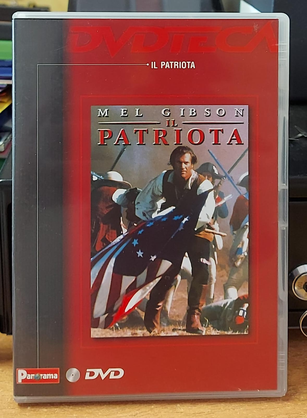 Copertina frontale DVD Il patriota con Mel Gibson