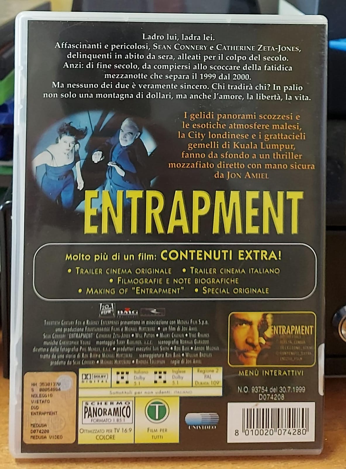 Copertina fronte Entrapment DVD Serie Premium