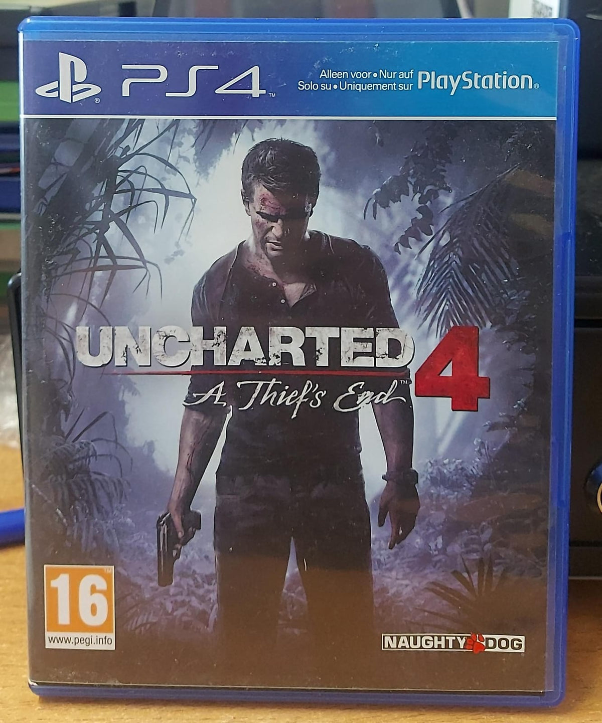 Uncharted 4 A Thief’s End PS4 usato - fronte della custodia