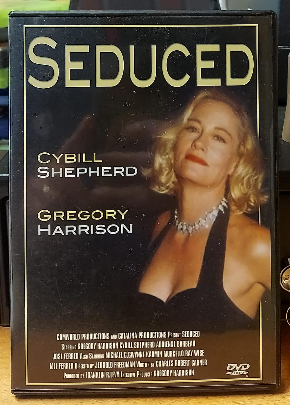 Fronte copertina DVD Seduced con Cybill Shepherd e Gregory Harrison
