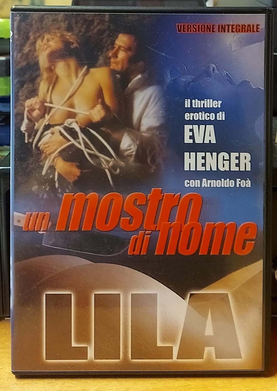 Fronte copertina DVD Un mostro di nome Lila con Eva Henger e Arnoldo Foà