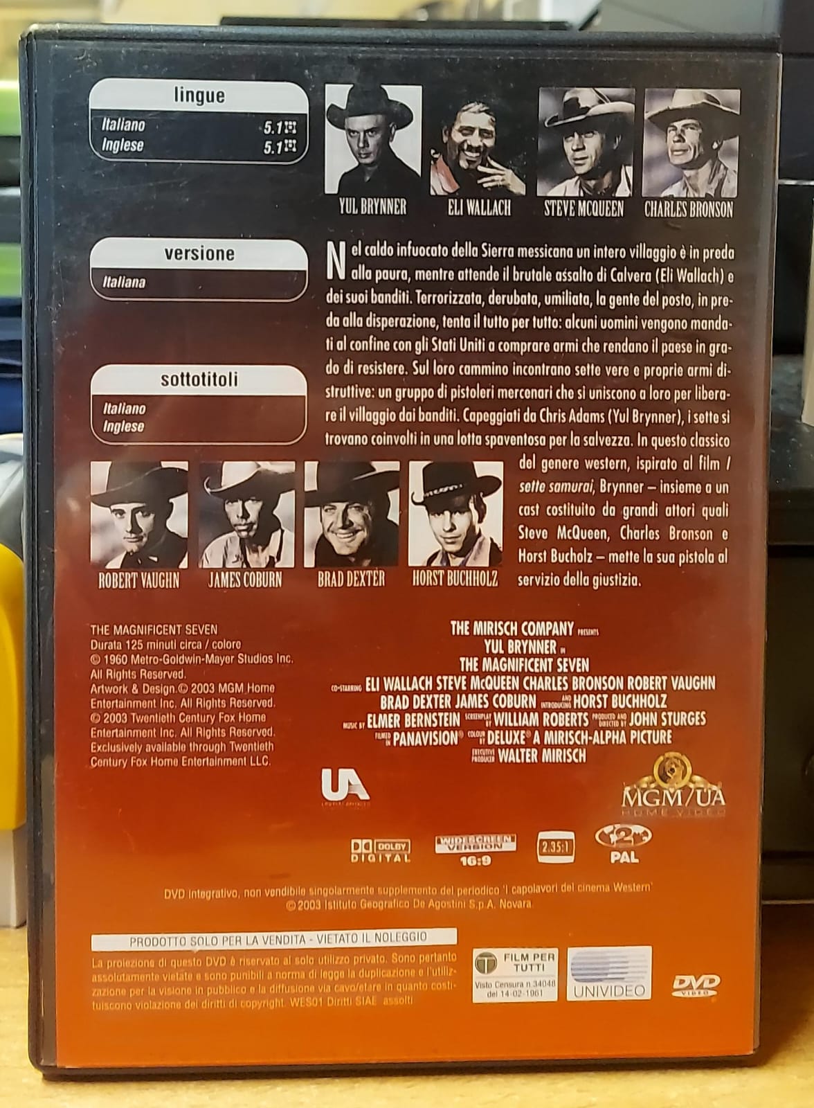 Retro copertina DVD I Magnifici Sette con trama e caratteristiche tecniche