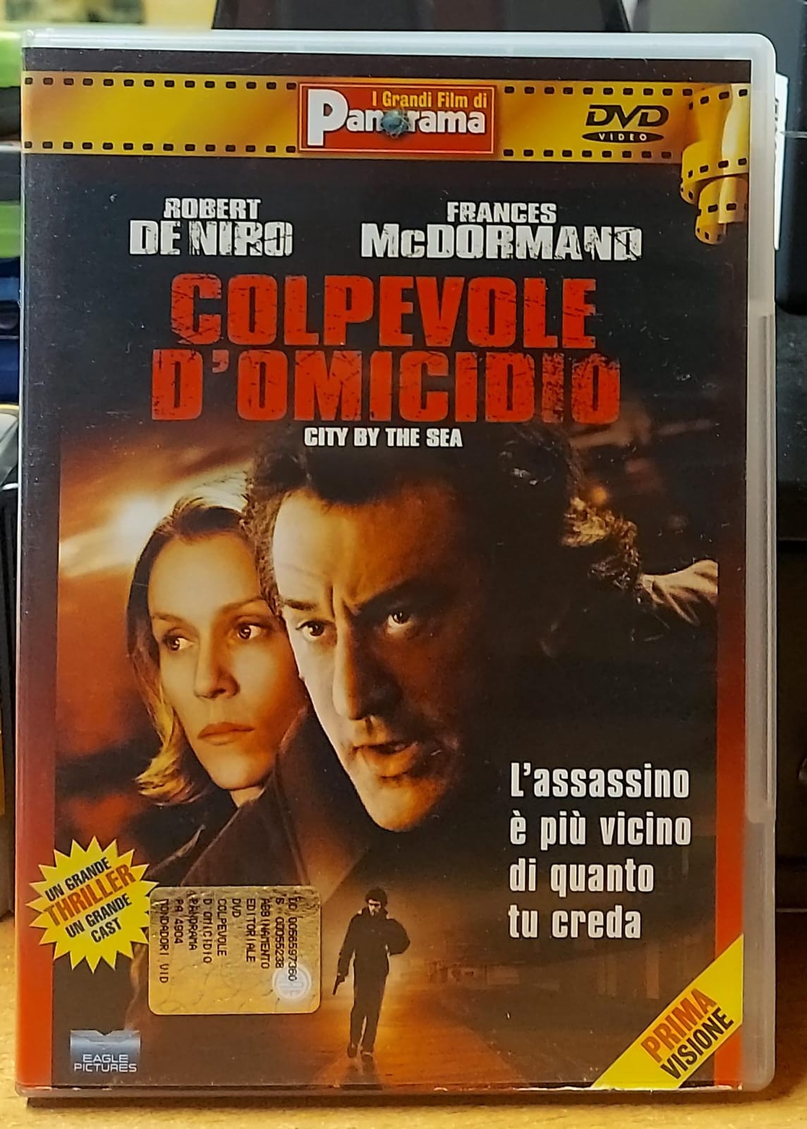 Fronte copertina DVD Colpevole d'Omicidio con Robert De Niro e Frances McDormand