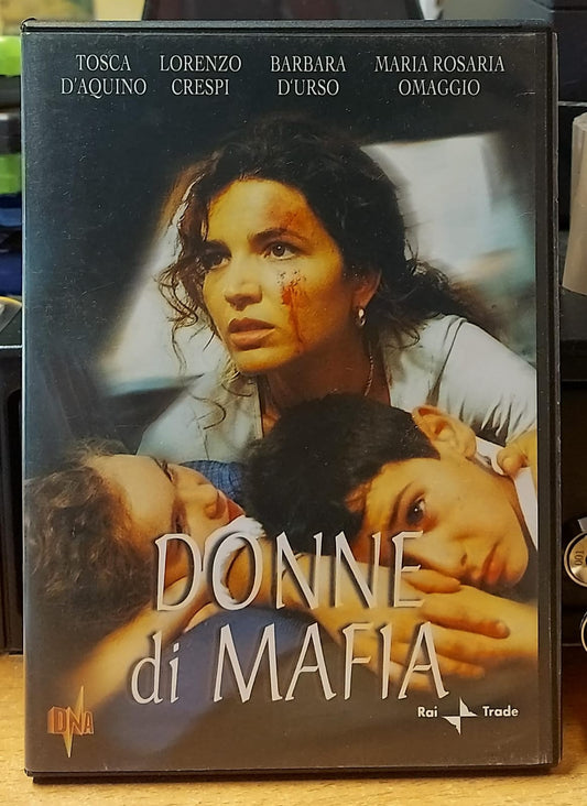 Fronte copertina DVD Donne di Mafia con Tosca D'Aquino e Lorenzo Crespi