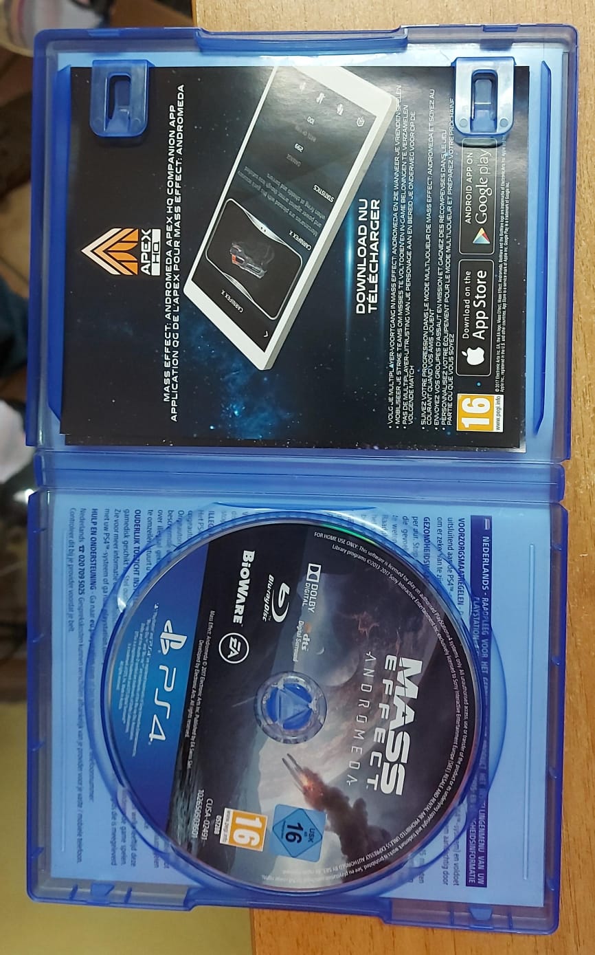 Mass Effect Andromeda PS4 usato - disco e inserto promozionale nella custodia
