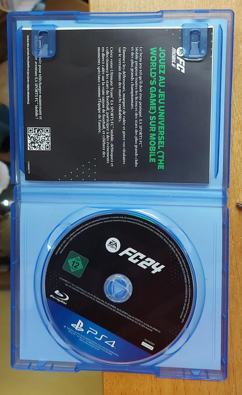 EA Sports FC 24 PS4 usato - disco e inserto nella custodia