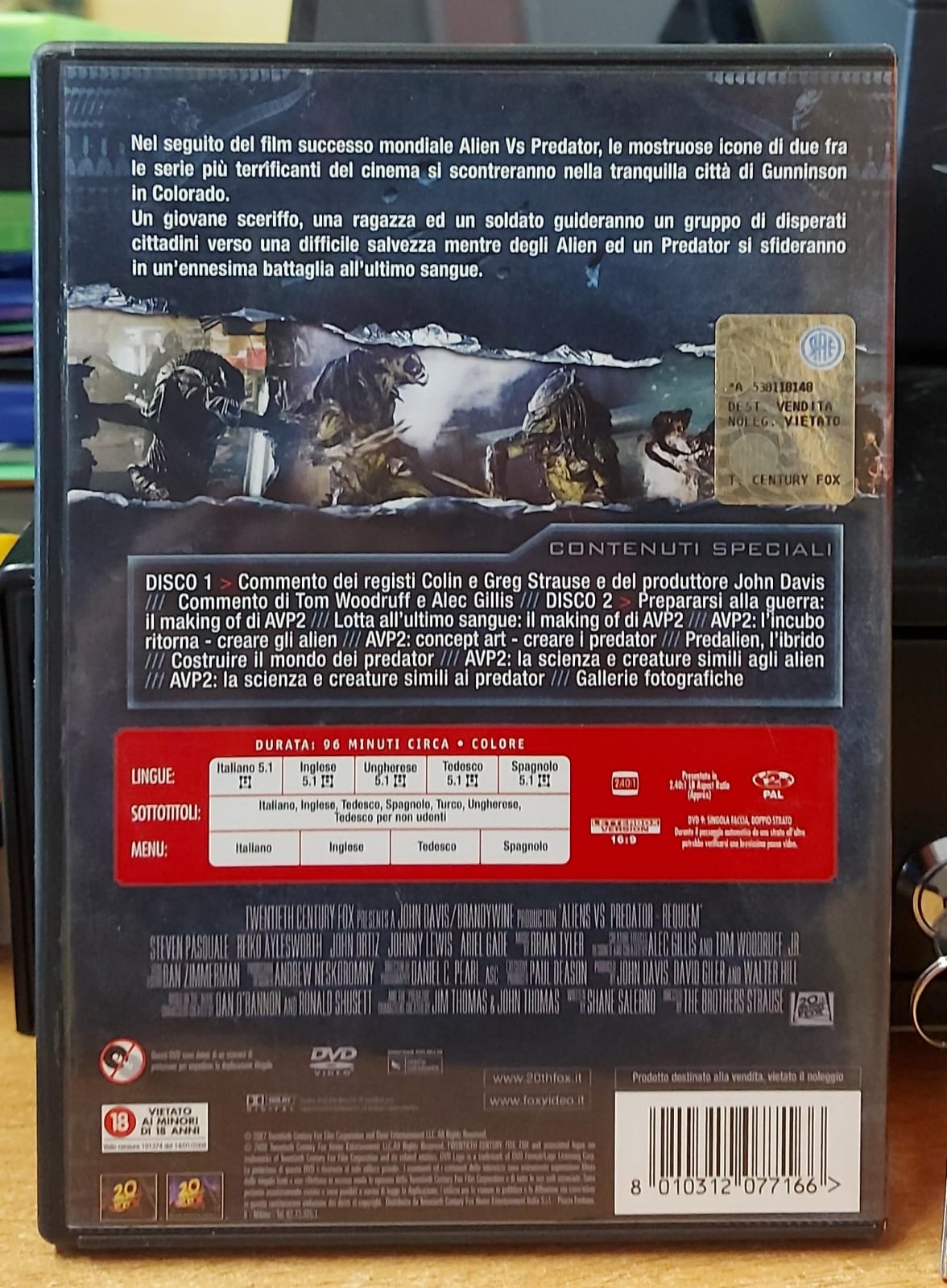 Aliens vs. Predator 2 DVD Edizione Speciale - retro con dettagli e barcode