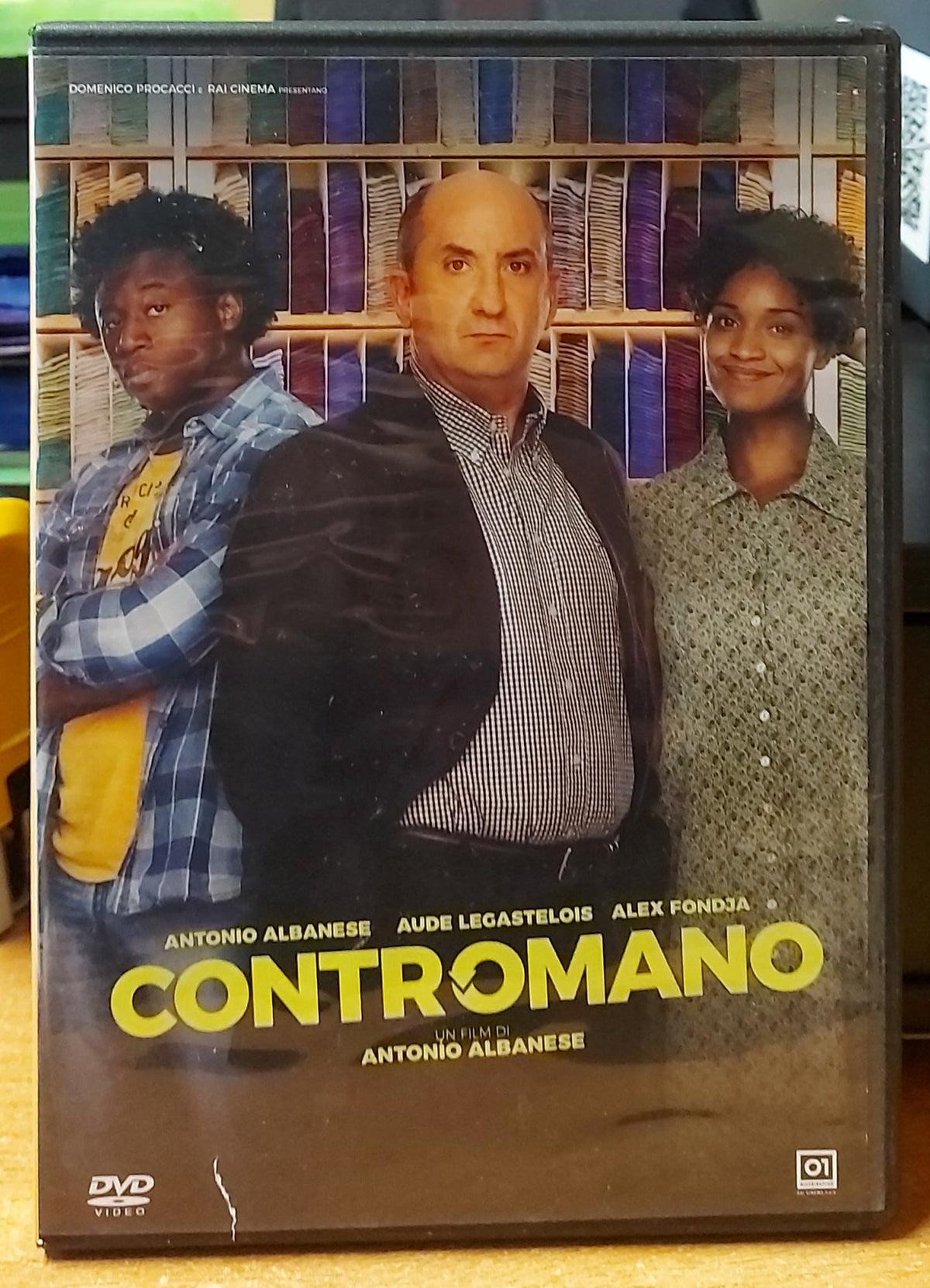 Contromano – DVD di e con Antonio Albanese Usato